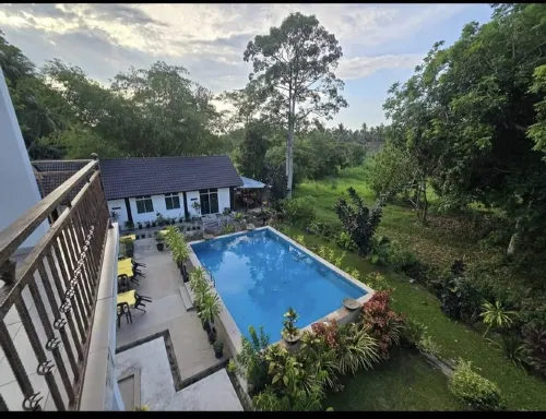 Captain's Cabin Resort