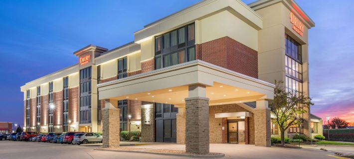 Drury Inn & Suites Champaign Hotel di Champaign