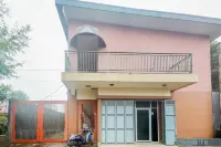 Chandra Graha Guesthouse Palu Hotel a North Lolu