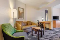 Fairfield Inn & Suites Rockford Hotels in Rockford