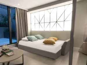 47 Luxury Suites