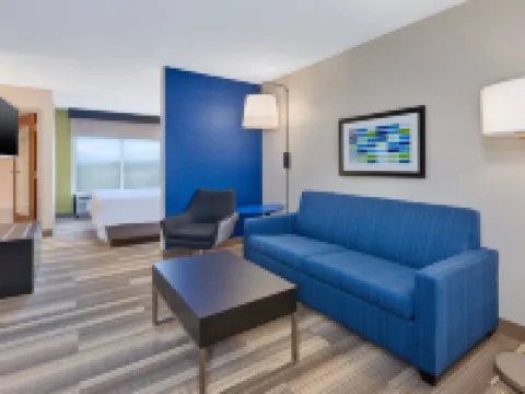 Holiday Inn Express & Suites BLACKSBURG - UNIVERSITY AREA by IHG Hotels in Blacksburg