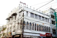 Hotel Mani