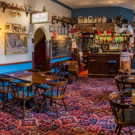 The Famous Star Hotel Moffat