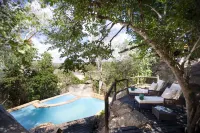 Serena Mivumo River Lodge - 5-Star