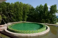 Le Relax Luxury Lodge - parking
