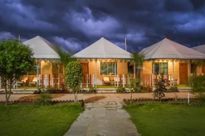 The Royal Heritage Tent Resort- Statue of Unity Hotels near Nilkanthdham Poicha