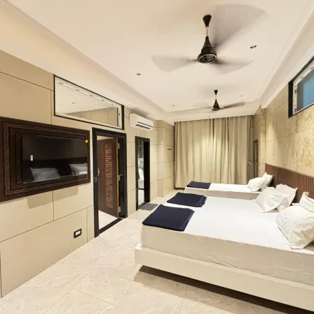 Sreeniketanam Lodge Отели в г. Карнул
