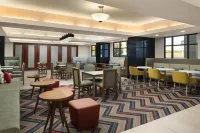 Hampton Inn Ft. Wayne/Dupont Road - breakfast