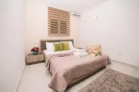 Superior Onebedroom Apartment