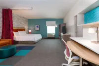 Home2 Suites by Hilton Orlando Near UCF فنادق في أورلاندو