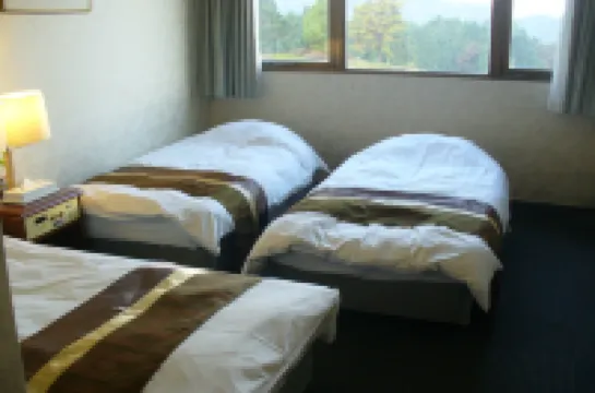 Maizuru Country Club Hotel Lodge