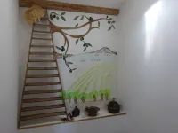 CHARMING GUEST GARDEN TERRACE SWIMMING POOL, FREE PARKING AND WIFI, BEACHES 8 Km away Hotels in Pomerols