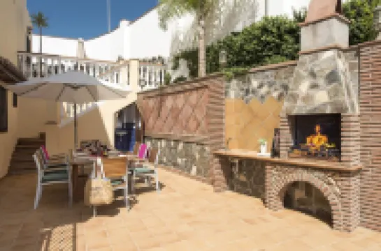 Magnificent 3-bedroom villa with private pool in Nerja