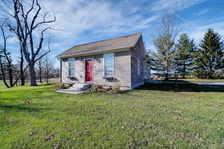 Deer Brook Cottage Отели в г. Юнион Тауншип