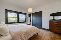 Historical, cheerful Craftsman close to DTLA, Venice Beach, LAX 洛杉磯南部住宿飯店