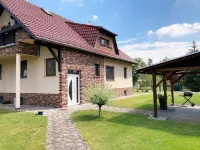 "Rose" vacation apartment in country house style with outdoor sauna and lots of nature Hotel a Dahme-Spreewald