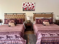 North Entrance Yellowstone Cabin 루즈벨트 아치 주변 호텔