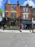 Chamberlayne Inn Отели рядом со станцией Willesden Junctio