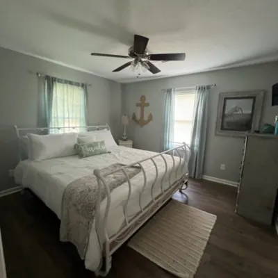 2-Bedroom Sweet Retreat in Lexington