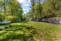 Sebago Breeze Lake House