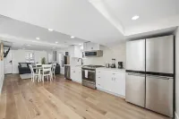 Modern apartment in great central location!
