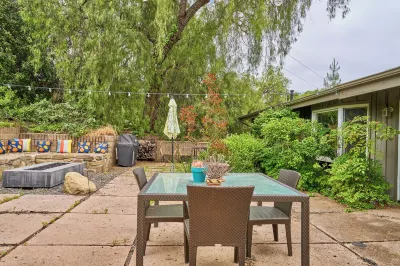 Ojai Valley East End Chic Ranch Home with Views, 2 bedrooms