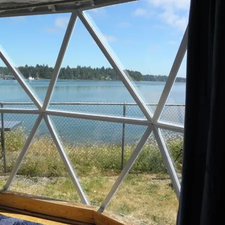 Glamping Dome with a view