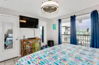 Private Beach Access and On-site boat Launch with slips Snowbirds Welcome