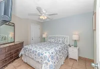 Cozy 2Br/2BA Oceanfront Condo - Steps from the Beach!