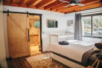 Gorgeous 3 bedroom raked ceiling cabin