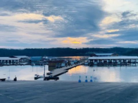 Vacationers' Delight at Conley Bottom