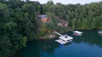 Blue Cottage at Sunset Cove, Bunk room 2 story dock! Best views!