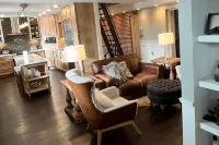 Loft on Mountain (in Old Town)