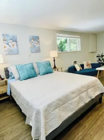 Cozy 1BR w/ Garden Oasis and Free Parking