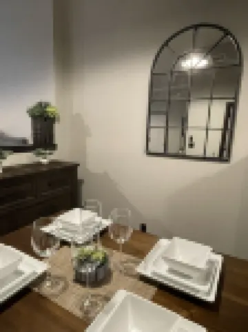 New! 1 of 4 Downtown Studios