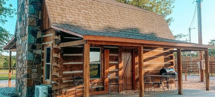 Cabin at CM Cattleco Hotels in Phelps County