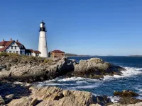 Lovely Tranquil in-Town Cottage, Available for Special Winter Weekly/mo. Rates