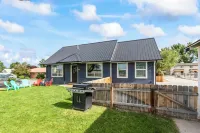 Pet & Family Friendly, Mountain Views, Downtown Montrose 20 Min to National Park