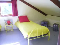 chalet between the mountains and the lakes