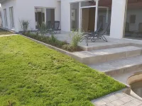 Vacation apartments with terrace directly on the Hesselberg Hotels in Gerolfingen