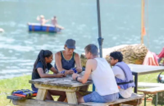 Directly on the lake with panoramic views