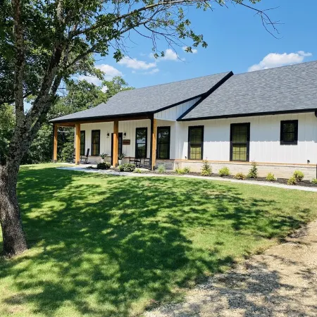 “Lake Escape”- Lake House @ Lake of Arbuckle’s