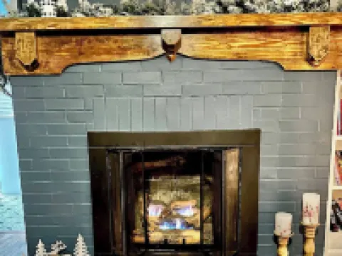 Bird's Eye View- Bungalow with Screened-in Porch and Fireplace Hotels in Orange County