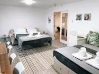 Sunrise Camano View Retreat: HotTub, Grill, Games, Pet & Family-Friendly!