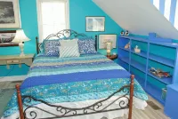 Walk to Downtown Mystic Premiere Carriage House Spacious Loft Apt—Very Private