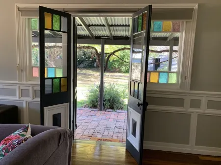 Florence Cottage, 10 minutes from Hunter Valley Vineyards. Family friendly. Отели в г. Сеснок