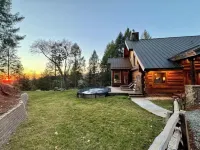 Lazy Bear Haven - Luxury Log Cabin Retreat