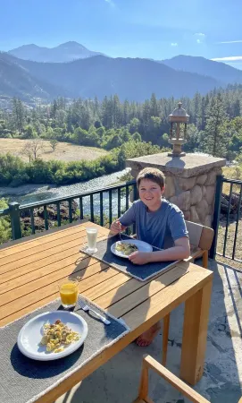 Trinity River Estate