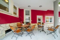 Your holiday happiness - perfect for 6-10 guests